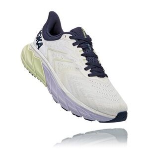 White Hoka ARAHI 5 size 9 1/2B with navy green and purple accents